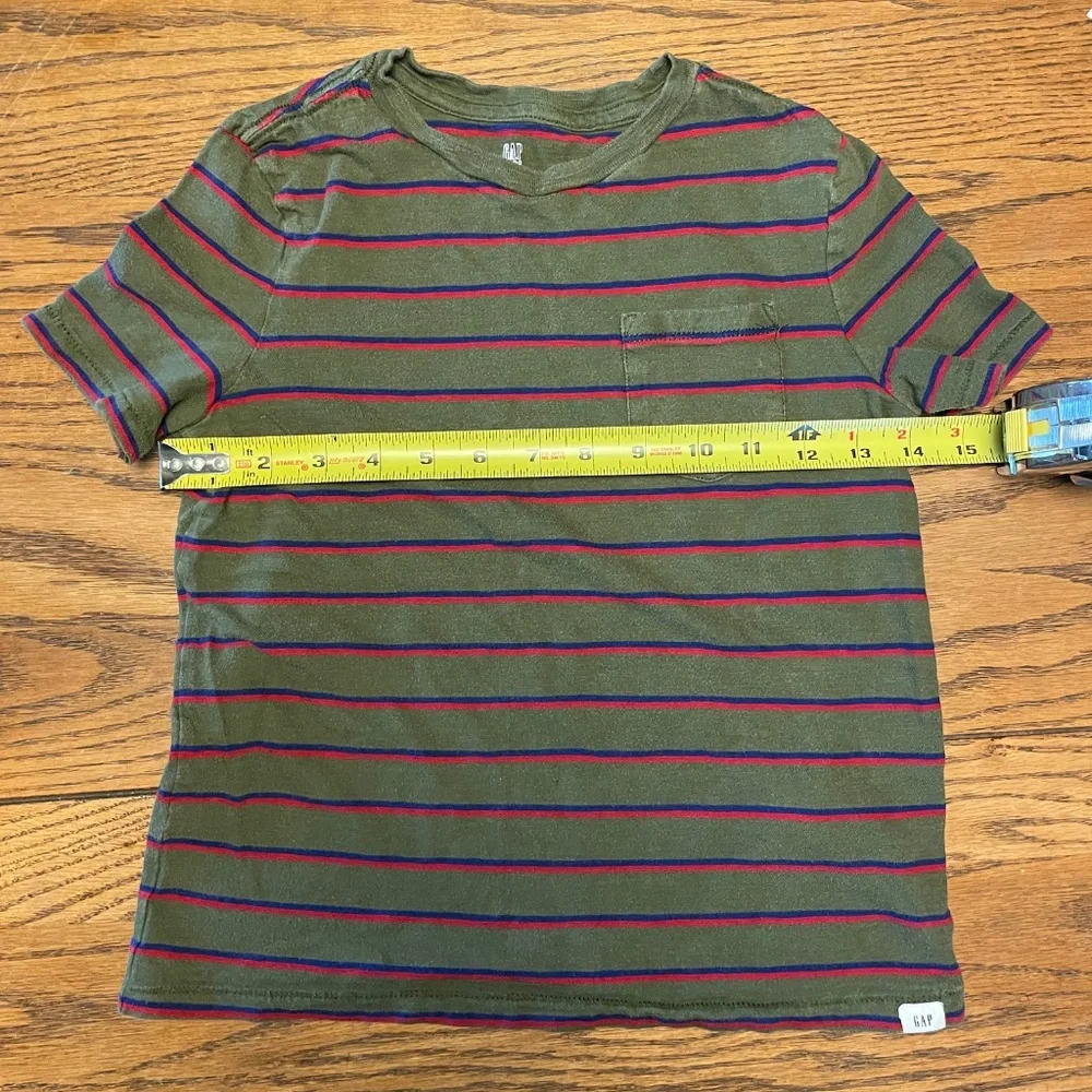 Gap kids striped T-shirt size small